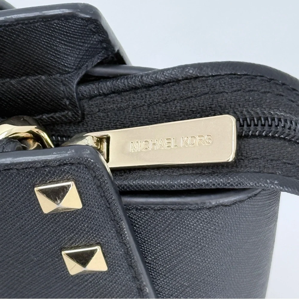 Michael Kors Selma Studded Medium Crossbody Black Saffiano Leather Gold Stud - Picture 10 of 14